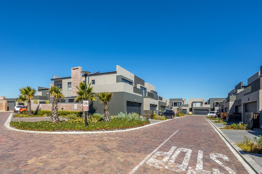 3 Bedroom Property for Sale in Haasendal Western Cape